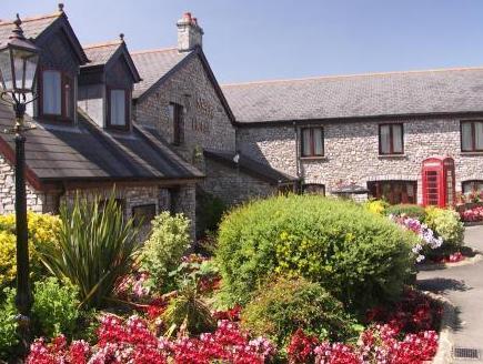 St Mary'S Hotel Golf & Country Club Pencoed Екстериор снимка